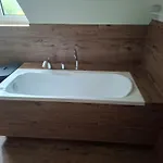 Apartament Tuterra Iv *