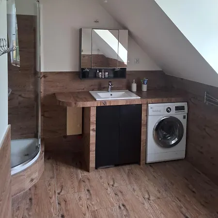 Tuterra Iv Apartament